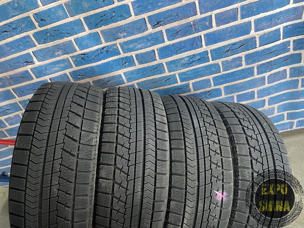 ブリヂストン ブリザック VRX 225/50R17 スタッドレス4本 17インチ 225 50 17 (AC00011)